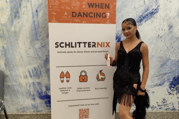 D0723048-1421-4A3D-8E1E-CBEEE98A1918